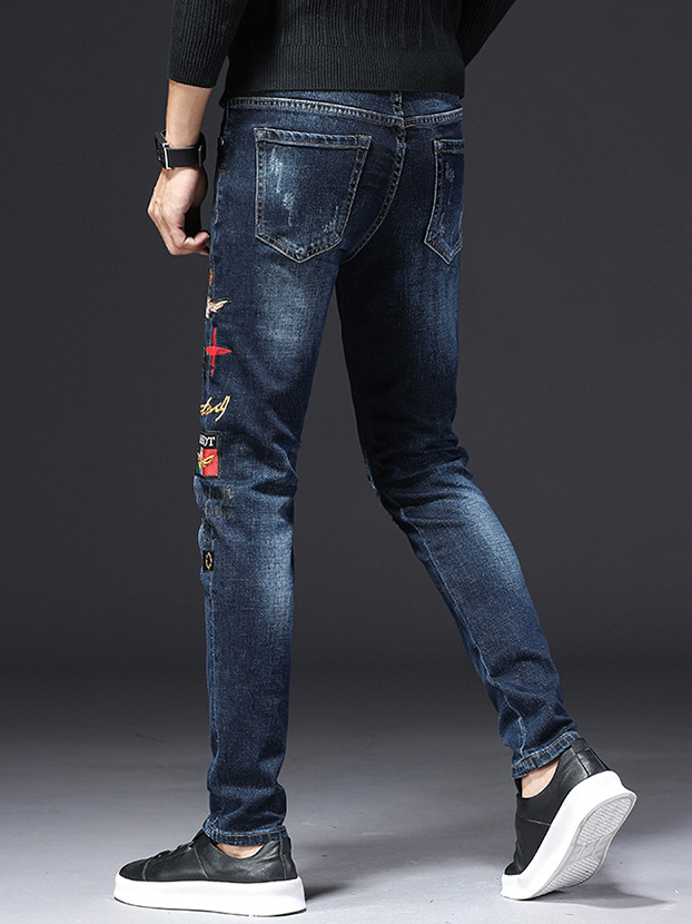 Easy Matching Badge Embroidery Men Ripped Jeans